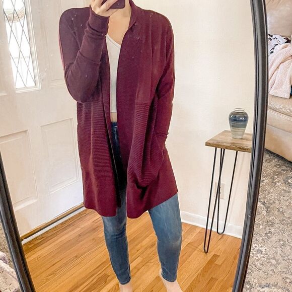 Lululemon Sit In Lotus Wrap Merino Wool In Cassis - Picture 2 of 10